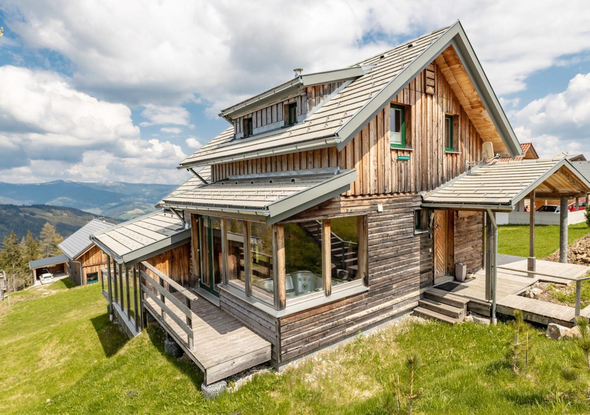 1A Chalet '4 Jahreszeiten' Ski Fahren Und Jacuzzi Mit Aussicht! Bad Sankt Leonhard im Lavanttal Exterior foto